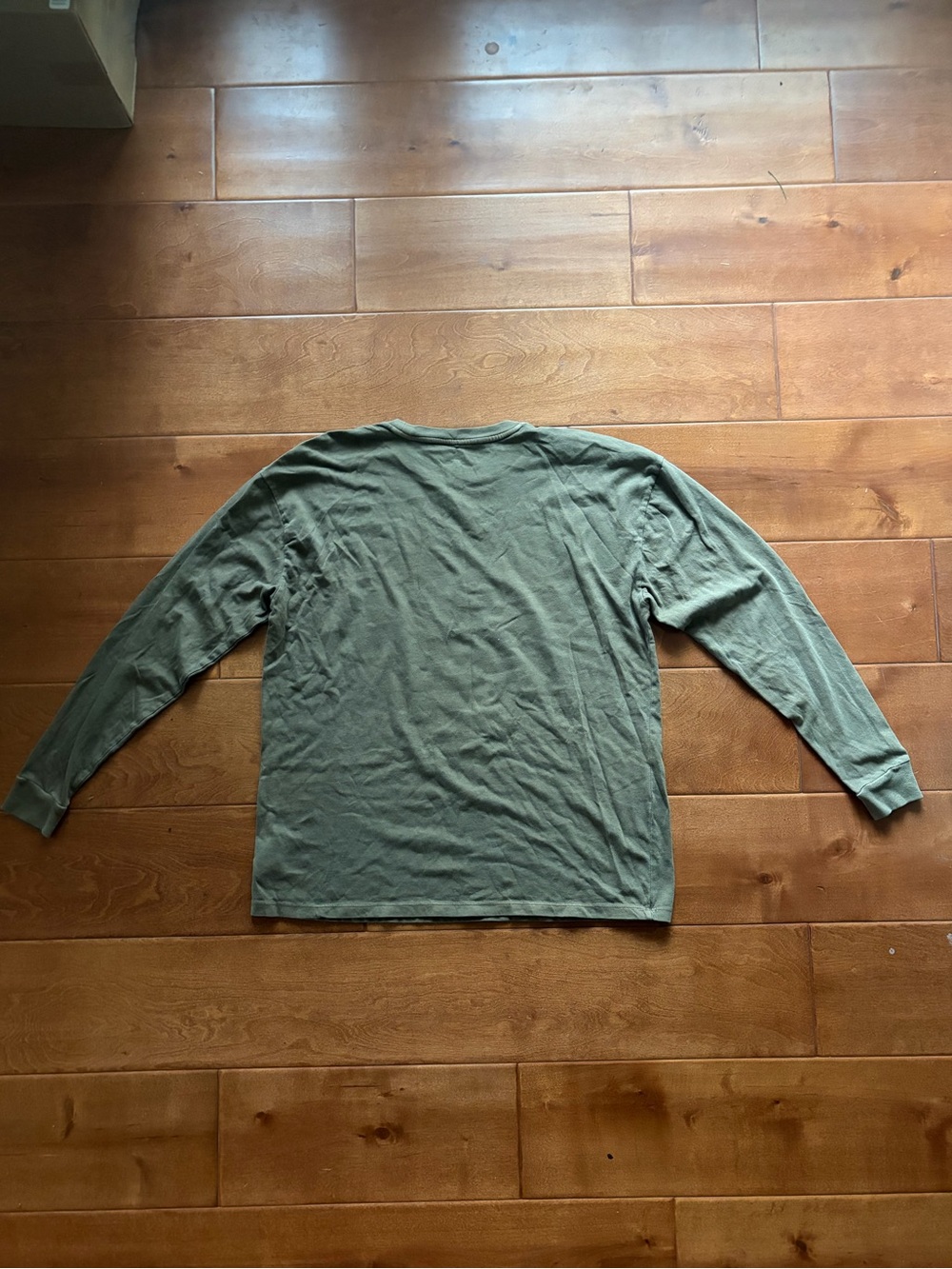 O'Neill Olive Green Long Sleeve Tee with Yellow Sun Graphic - Picture 4 of 4